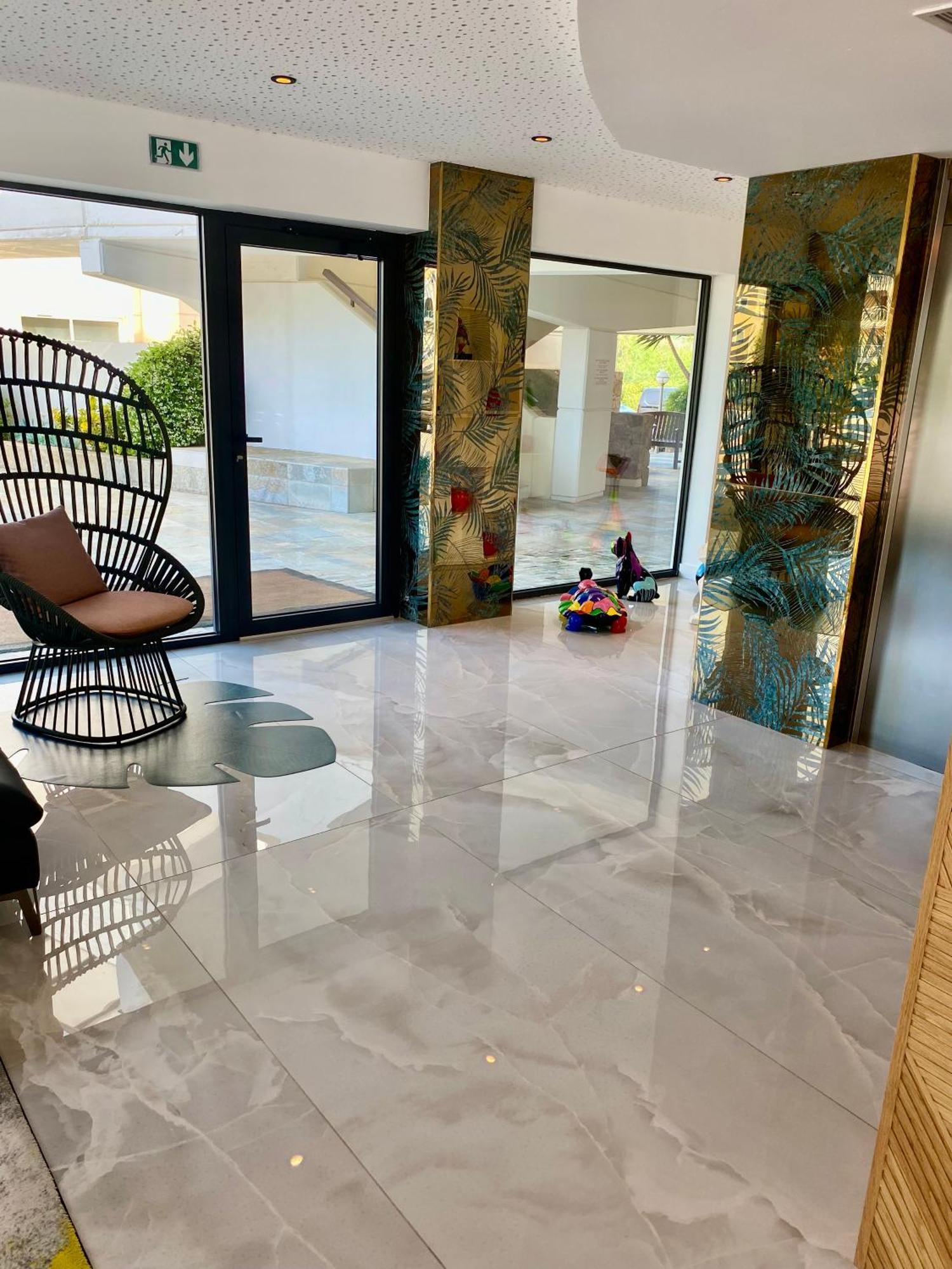 Calvi Hotel Екстер'єр фото