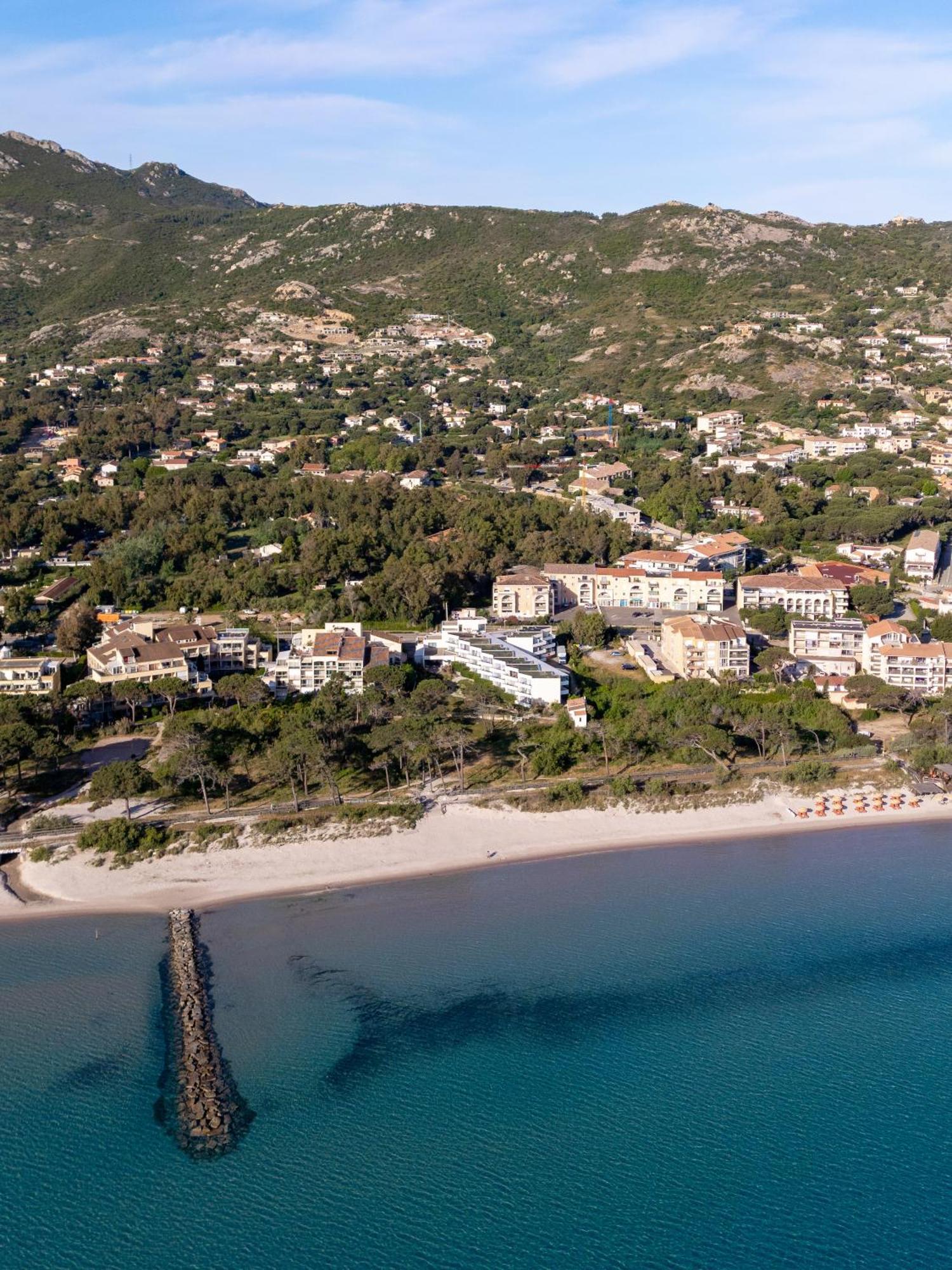 Calvi Hotel Екстер'єр фото
