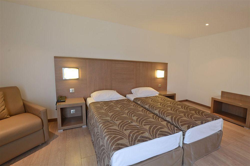 Calvi Hotel Екстер'єр фото